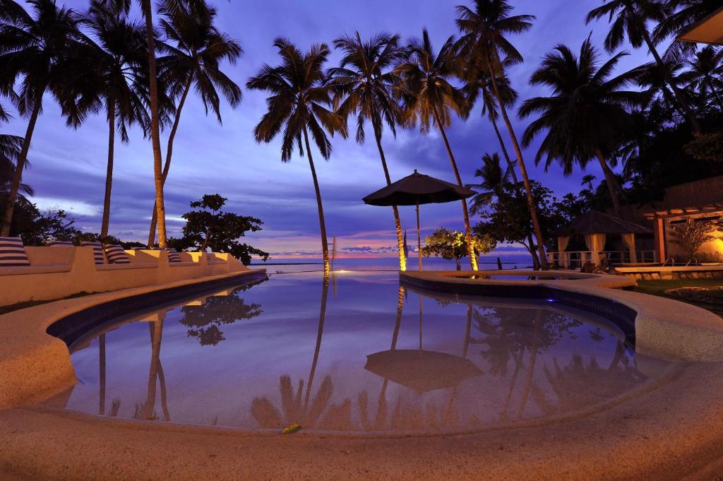 Punta Bulata White Beach Resort & Spa Cauayan  Exterior foto