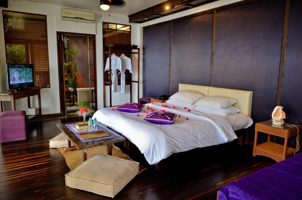 Punta Bulata White Beach Resort & Spa Cauayan  Exterior foto